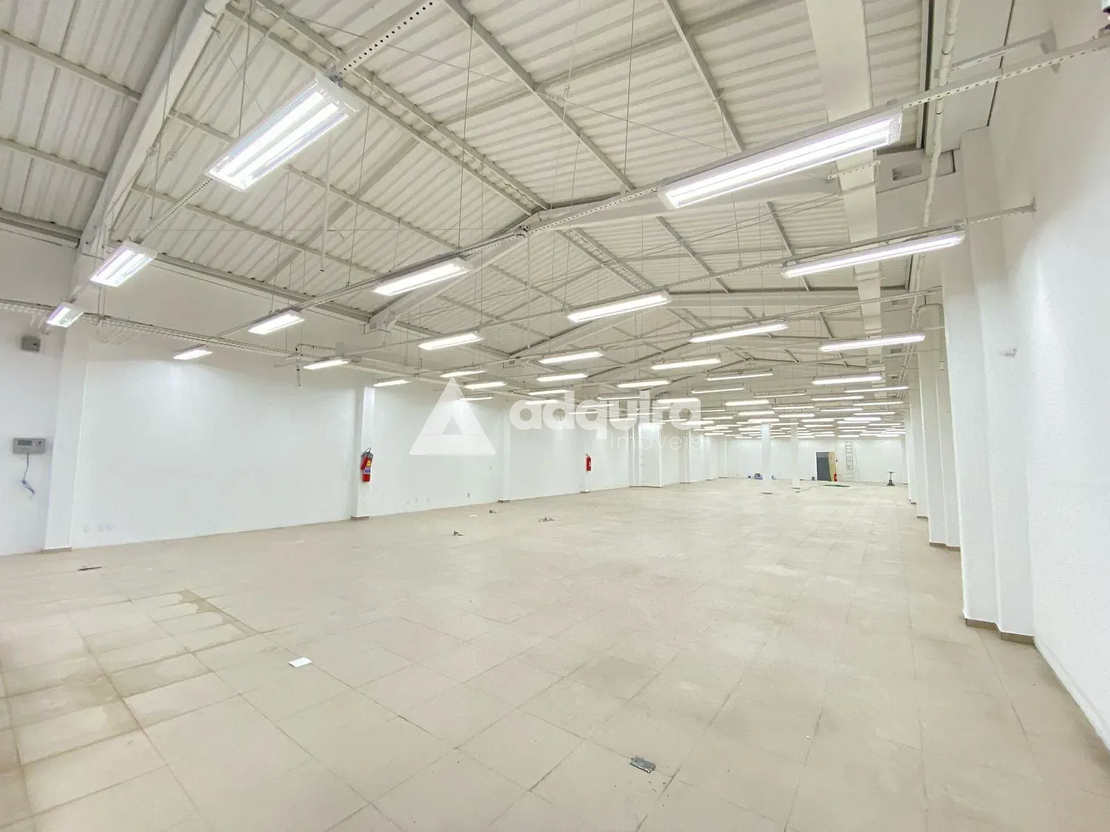 Depósito-Galpão, 697 m² - Foto 3