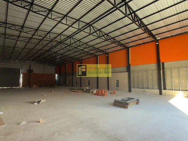 Galpão / Barracão com 1000m², à venda, no bairro Distrito Industrial Doutor Carlos Arnaldo e Silva em São José do Rio Preto