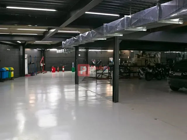 Galpão / Barracão com 2385m², à venda, no bairro Ipiranga em São Paulo