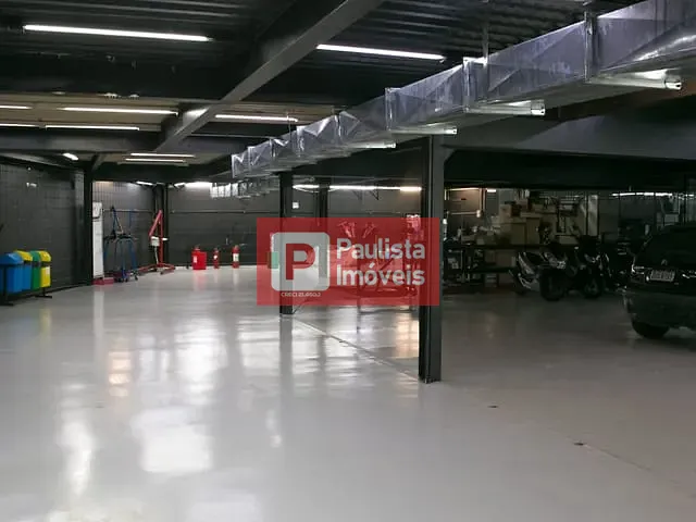 Galpão / Barracão com 2385m², à venda, no bairro Ipiranga em São Paulo