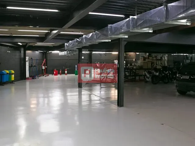 Galpão / Barracão com 2385m², à venda, no bairro Ipiranga em São Paulo