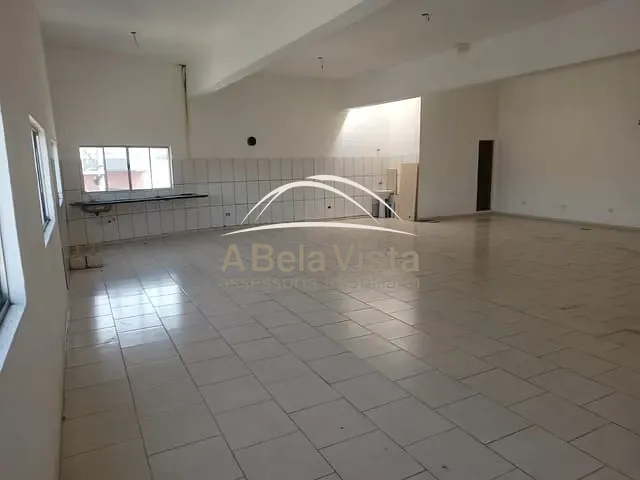 Galpão / Barracão com 480m², para alugar, no bairro Bussocaba em Osasco
