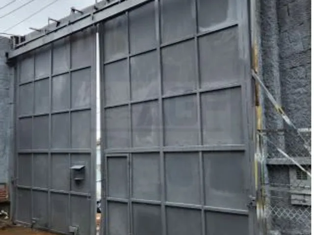 Galpão / Barracão com 340m², para alugar, no bairro Jardim Luso em São Paulo