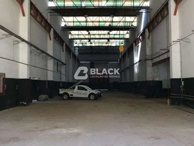 Galpão / Barracão com 5000m², para alugar, no bairro Olho D'água em Alumínio
