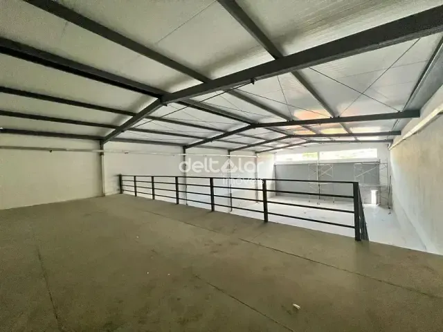 Galpão / Barracão com 380m², para alugar, no bairro Venda Nova em Belo Horizonte