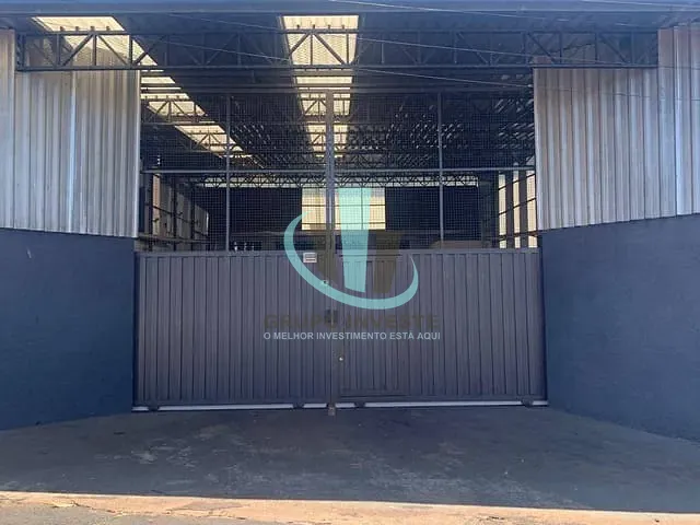 Galpão / Barracão com 503m², para alugar, no bairro Jardim Santa Lúcia em Araraquara