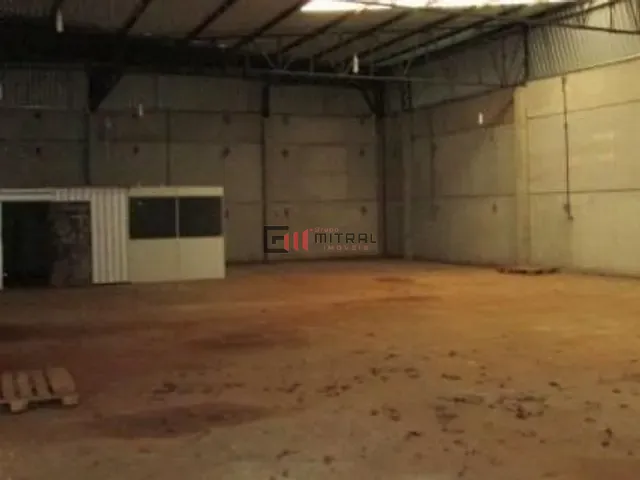 Galpão / Barracão com 2000m², à venda, no bairro Indústrias Leves em Londrina