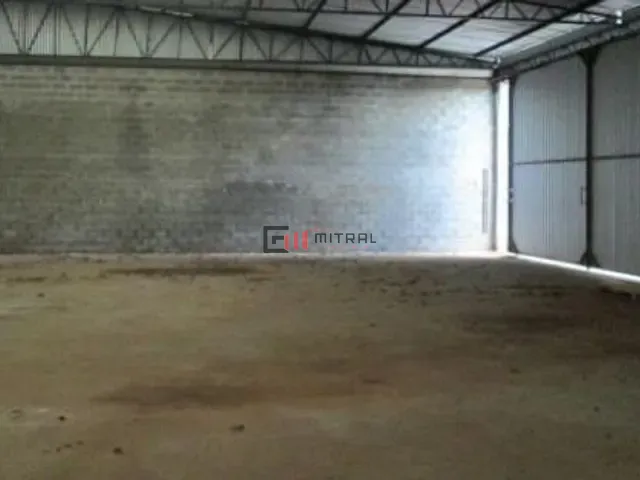 Galpão / Barracão com 2000m², à venda, no bairro Indústrias Leves em Londrina