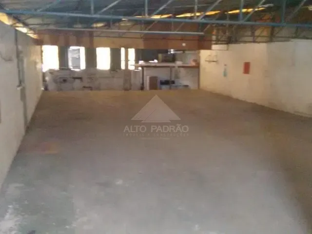 Galpão / Barracão com 315m², à venda, no bairro Vila Assis Brasil em Mauá