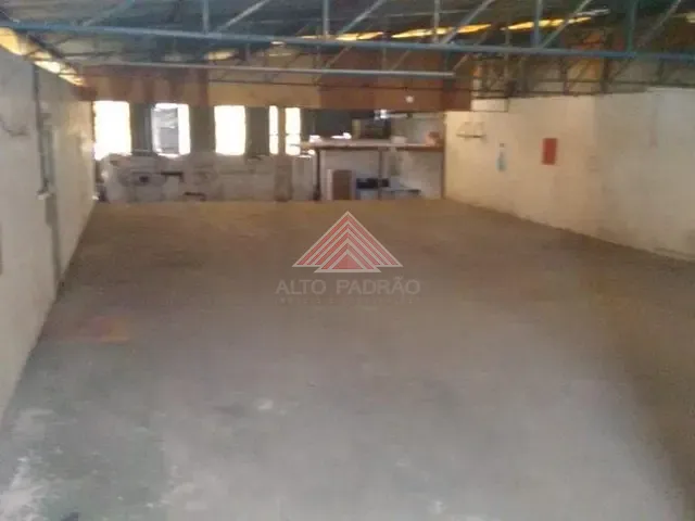 Galpão / Barracão com 315m², à venda, no bairro Vila Assis Brasil em Mauá