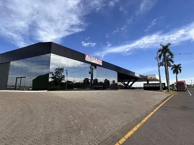 Galpão / Barracão com 20000m², para alugar, no bairro Contorno Norte em Ibiporã