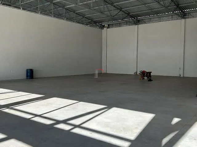 Galpão / Barracão com 20000m², para alugar, no bairro Contorno Norte em Ibiporã