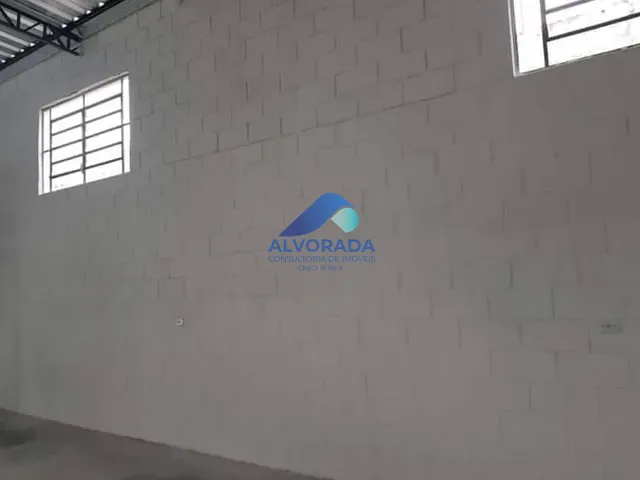 Galpão / Barracão com 250m², à venda ou para alugar, no bairro Jardim Satélite em São José dos Campos