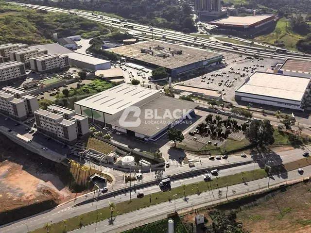 Galpão / Barracão com 20000m², para alugar, no bairro Centro em Votorantim