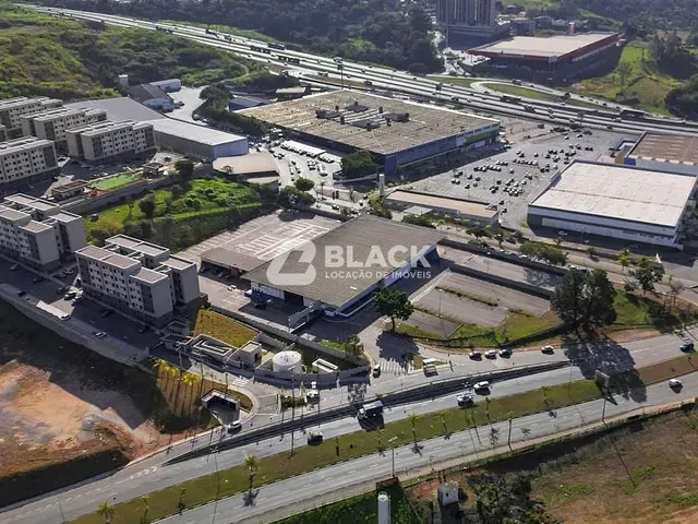 Galpão / Barracão com 20000m², para alugar, no bairro Centro em Votorantim