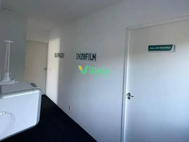 Galpão / Barracão com 800m², à venda, no bairro Quinta da Boa Vista em Itaquaquecetuba