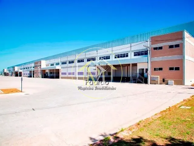 Galpão / Barracão com 3520m², para alugar, no bairro Éden em Sorocaba