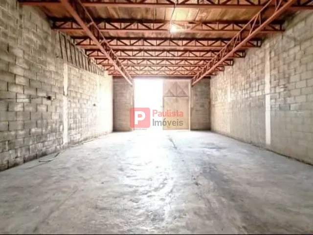 Galpão / Barracão com 450m², para alugar, no bairro Jardim da Pedreira em São Paulo