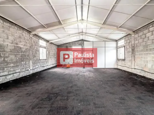 Galpão / Barracão com 450m², para alugar, no bairro Jardim da Pedreira em São Paulo