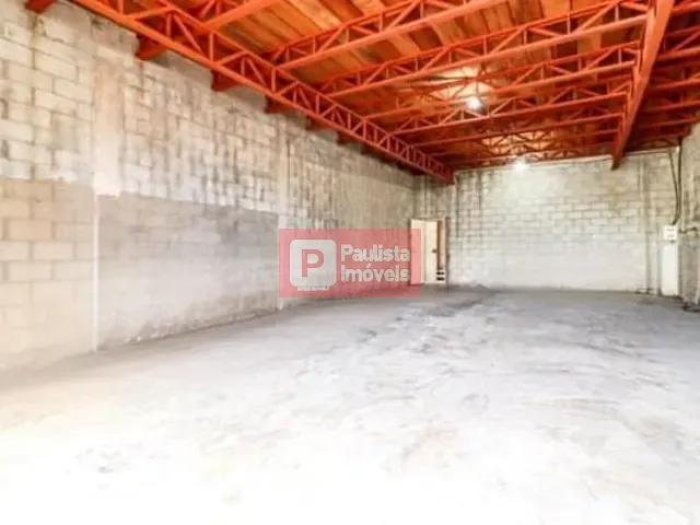 Galpão / Barracão com 450m², para alugar, no bairro Jardim da Pedreira em São Paulo