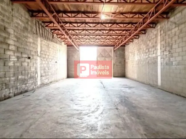 Galpão / Barracão com 450m², para alugar, no bairro Jardim da Pedreira em São Paulo