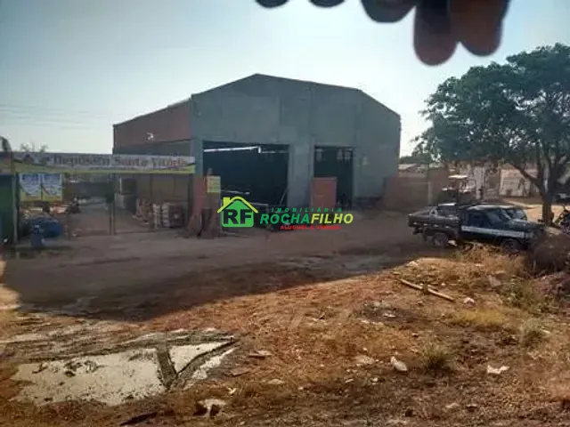 Galpão / Barracão com 800m², para alugar, no bairro Morada Nova em Teresina
