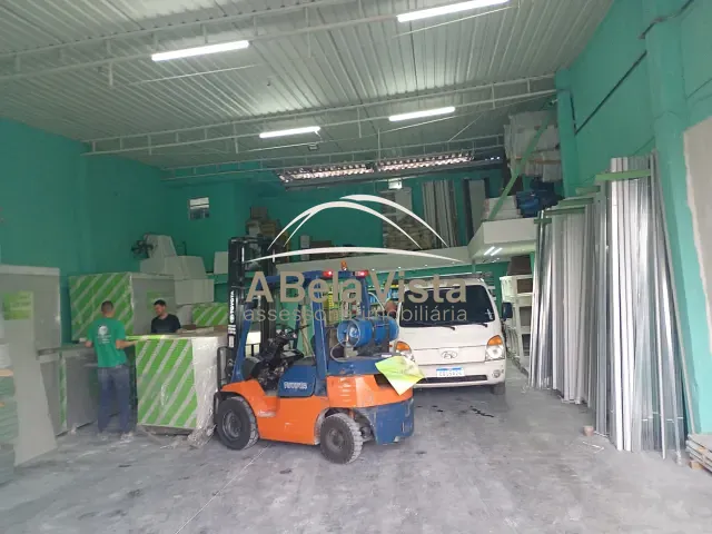 Galpão / Barracão com 235m², à venda, no bairro Novo Osasco em Osasco