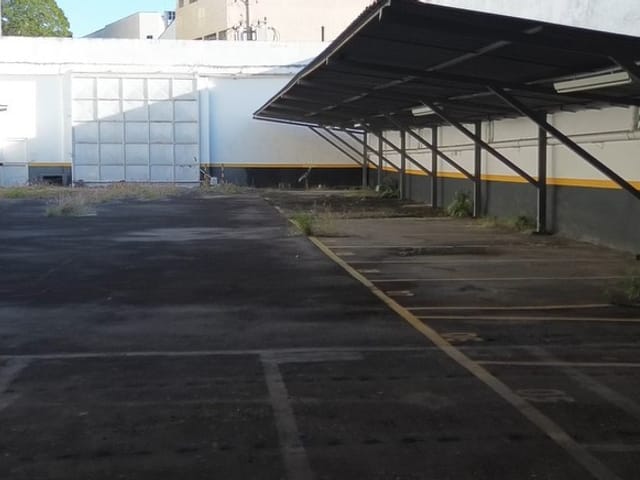 Galpão / Barracão para alugar, no bairro Fundação em São Caetano do Sul