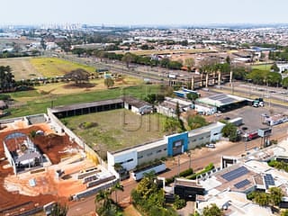 Foto do Galpão / Barracão-Barracão, 1733 m² - venda por R$ 6.900.000,00 ou aluguel por R$ 35.000,00/mês - Jardim Rosicler - Londrina/PR