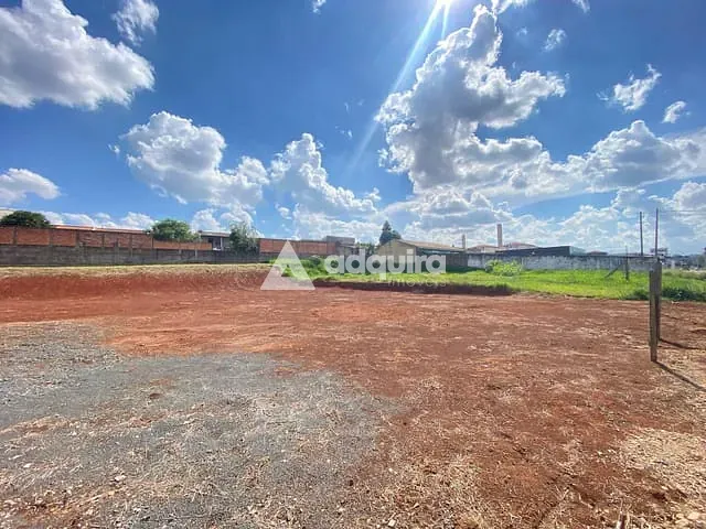 Terreno com 560m², para alugar, no bairro Cará-cará em Ponta Grossa