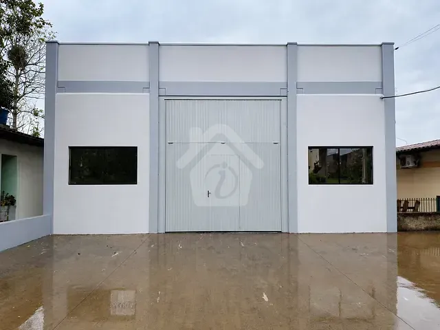 Prédio para alugar, no bairro Canabarro em Teutônia