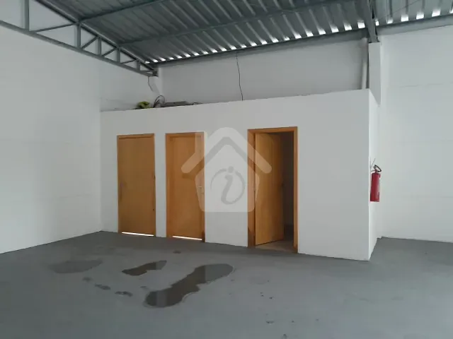 Prédio para alugar, no bairro Canabarro em Teutônia