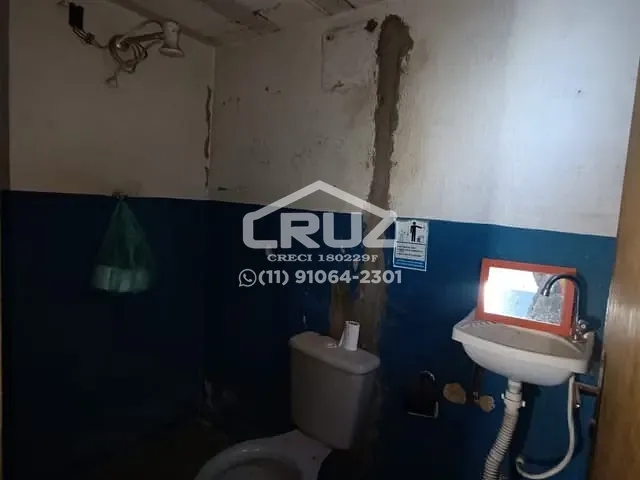 Loja para alugar, no bairro Jardim Santa Lucrécia/Jaraguá  em São Paulo