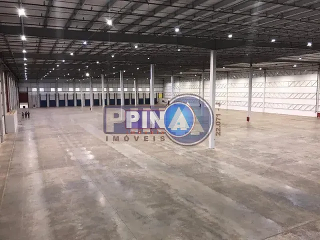Galpão / Barracão com 12500m², para alugar, no bairro Rosa dos Ventos em Aparecida de Goiânia