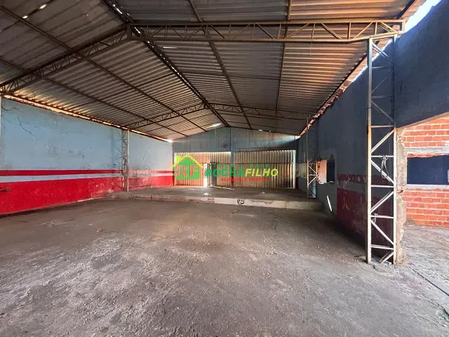 Galpão / Barracão com 390m² 1 quarto e 1 banheiro, para alugar, no bairro Novo Horizonte em Teresina