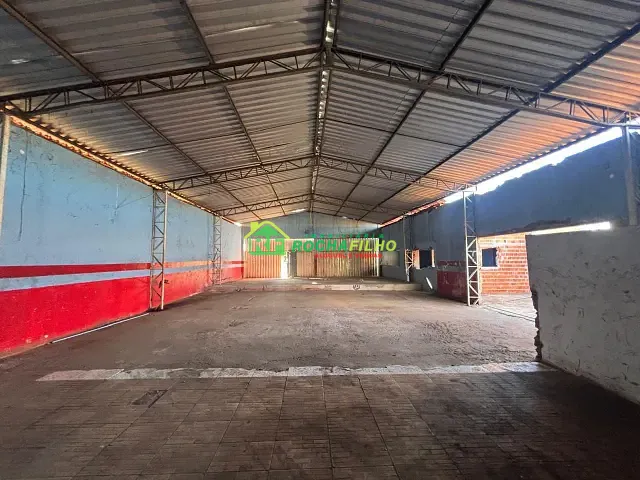 Galpão / Barracão com 390m² 1 quarto e 1 banheiro, para alugar, no bairro Novo Horizonte em Teresina