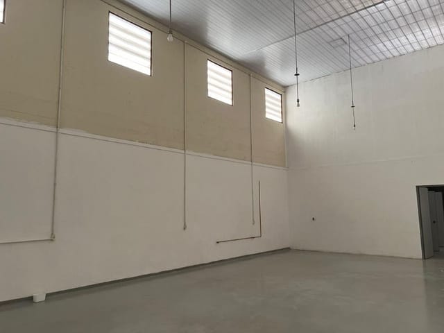 Foto do Galpão / Barracão - Galpão / Barracão para Locação 2 Vagas, 300M², Cidade Vista Verde, São José dos Campos - SP | RUSSI IMÓVEIS