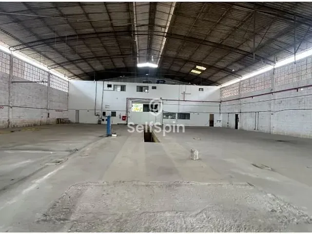 Galpão / Barracão para alugar, no bairro Três Pontes em Itaboraí