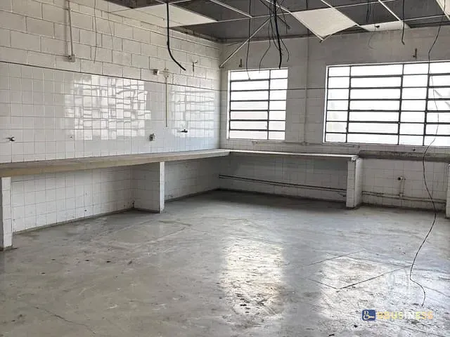Galpão / Barracão para alugar, no bairro Fundação em São Caetano do Sul
