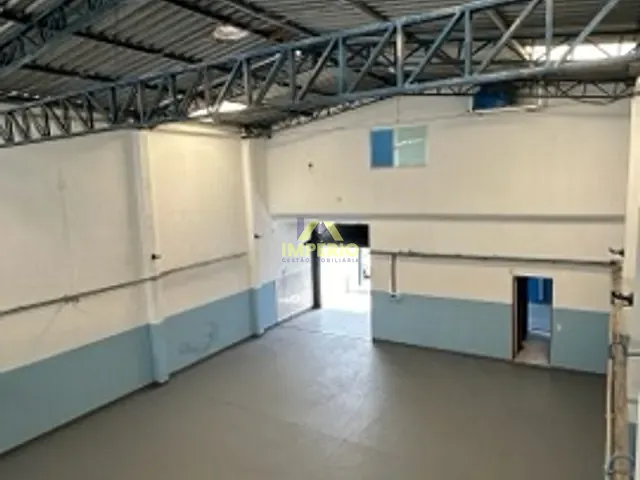 Galpão / Barracão com 250m², à venda ou para alugar, no bairro Jardim da Cidade em Salto