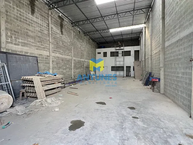 Galpão / Barracão com 260m², para alugar, no bairro Imbiribeira em Recife