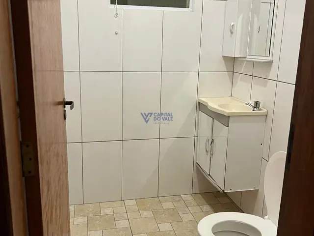 Galpão / Barracão com 300m², para alugar, no bairro Jardim Diamante em São José dos Campos