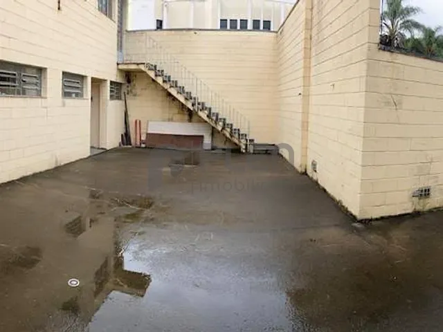 Galpão / Barracão com 670m², à venda, no bairro Santana em São Paulo