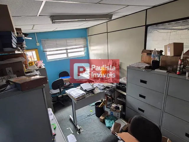 Galpão / Barracão com 140m², à venda, no bairro Campo Grande em São Paulo