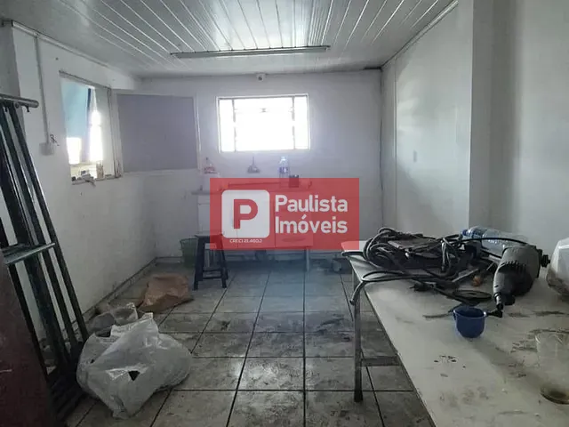 Galpão / Barracão com 140m², à venda, no bairro Campo Grande em São Paulo