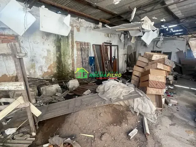 Galpão / Barracão com 225m², para alugar, no bairro São João em Teresina