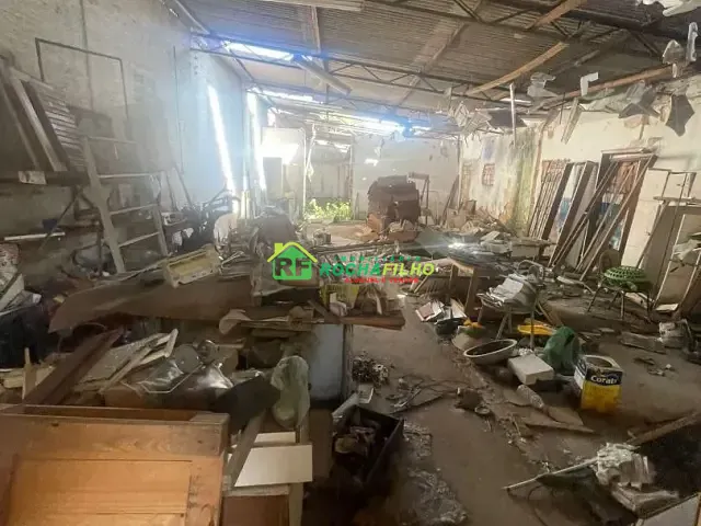 Galpão / Barracão com 225m², para alugar, no bairro São João em Teresina