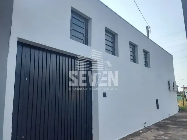 Galpão / Barracão com 140m², à venda, no bairro Jardim Mendonça em Bauru