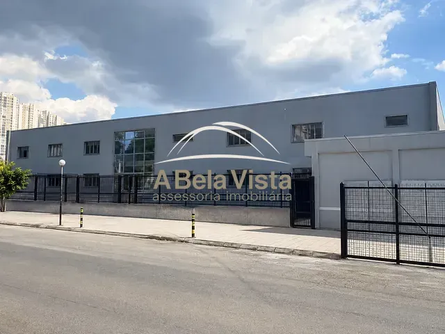 Galpão / Barracão com 5000m², para alugar, no bairro Jardim Gilda Maria em São Paulo