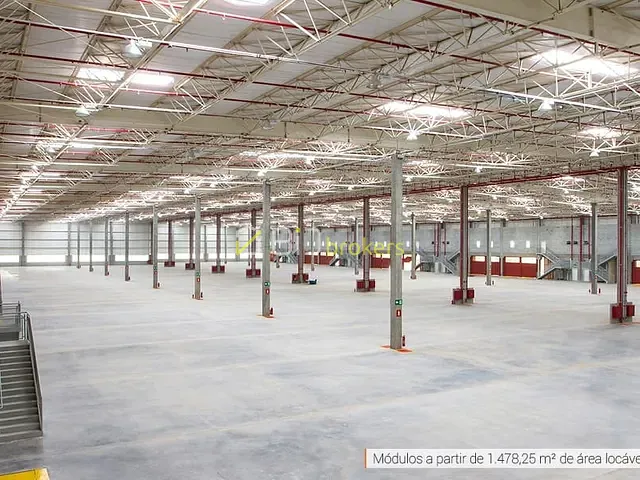 Galpão / Barracão com 180121m², para alugar, no bairro Jardim Santa Cecília em Barueri